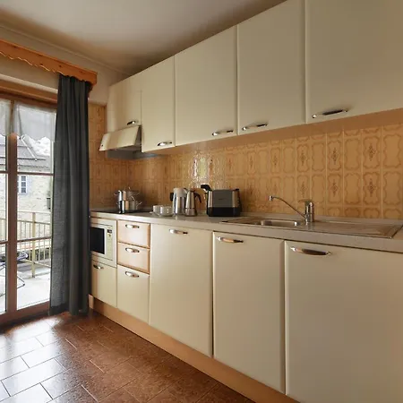 Bait Dal Colocator Apartman *